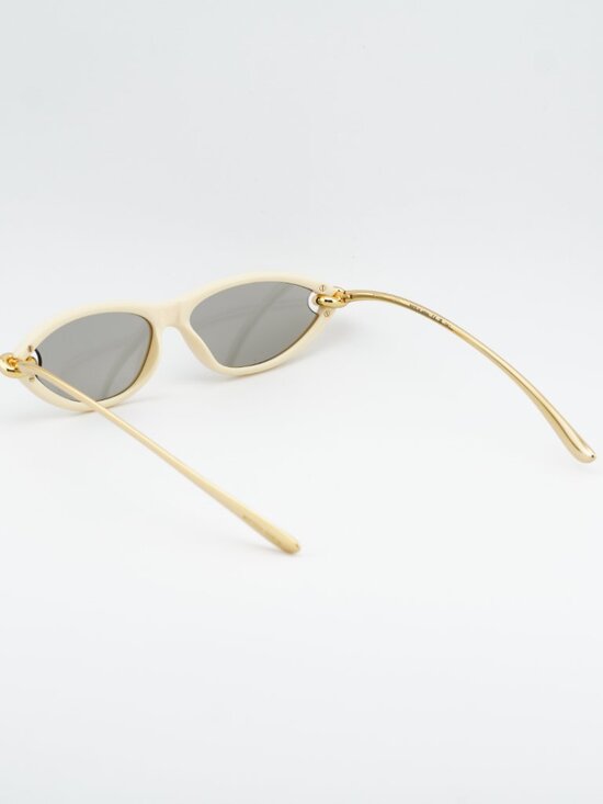 Bottega Veneta BV1390S 007 Sunglasses Beige / Gold Cat Eye Frame, Grey Lenses main image 10